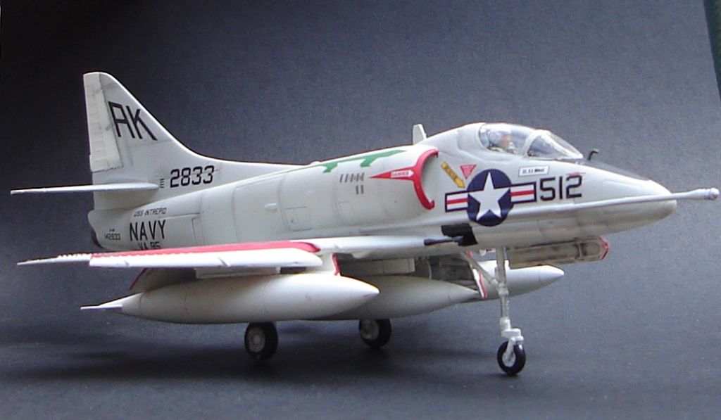 A-4b006.jpg 1/72 A-4b (VA 95)
