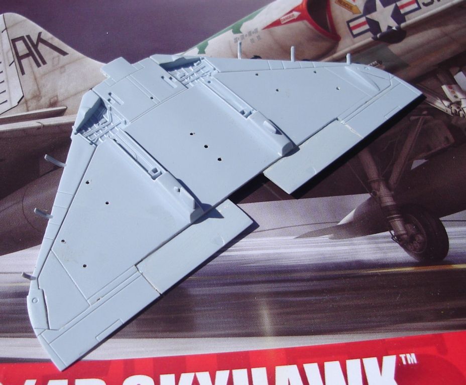 Airfix 1/72 A-4 b (flap mod)