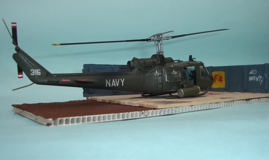 Italeri 1/72 UH1c