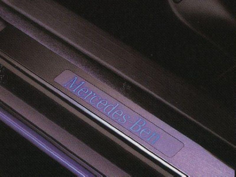 MercedesBenzW14094-97DoorSideSillPlateLED-4.jpg Mercedes Benz W140 `94-97 Door Side Sill Plate LED