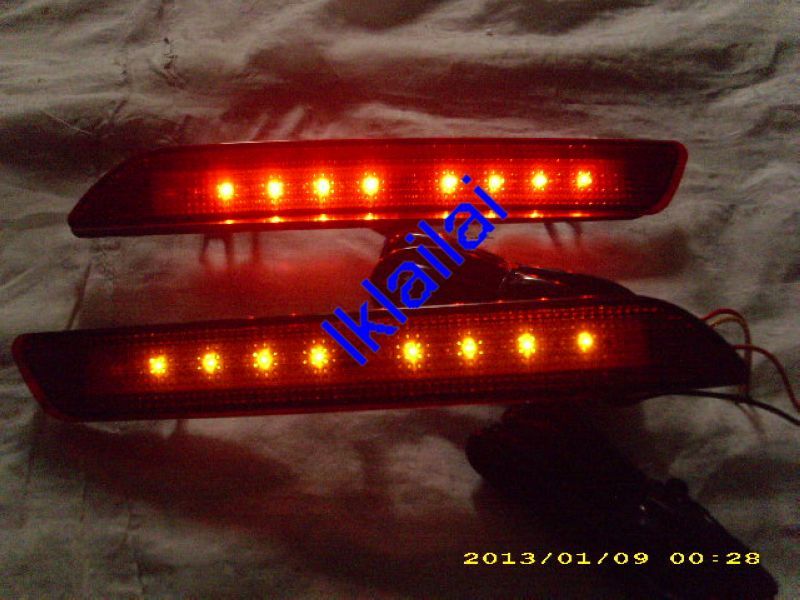 Honda CRV 3.5 '10-11 Rear Bumper Reflector LED Light [Red/Smoke]-2 HondaCRV3510-11RearBumperReflectorLEDLightRedSmoke-5_zps6203b1ae.jpg