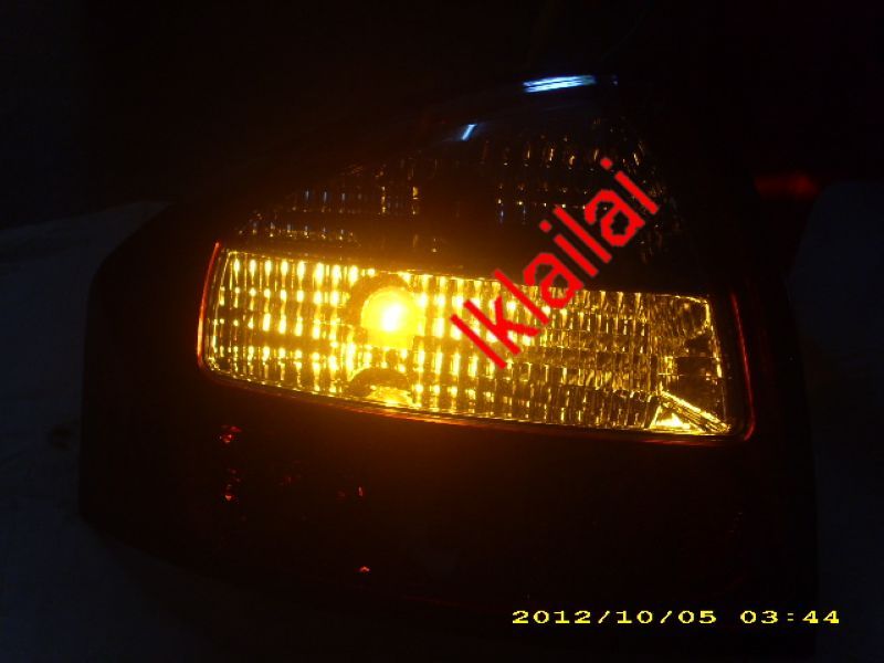 SonarAUDIA699-01CrystalLEDTailLampREDSM0KE.jpg Sonar AUDI A6 '99-01 Crystal LED Tail Lamp [RED SM0KE]