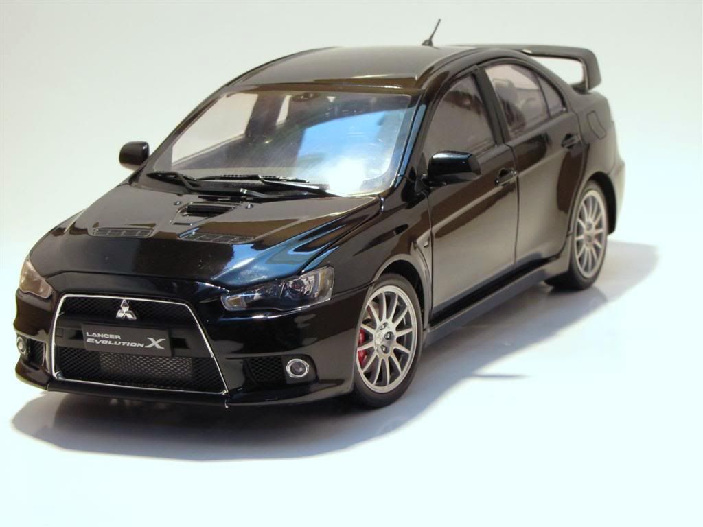 118 CSM Mitsubishi Lancer Evo X DX Sedan Coupe Convertible