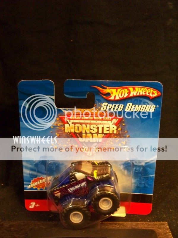 hot wheels 06 SPEED DEMONS PREDATOR DARK PURP AM  